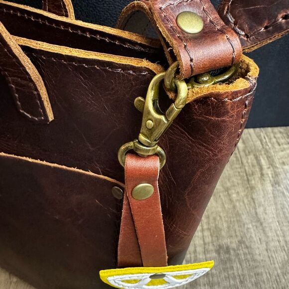 NAPLES Portland Leather Citrus Pop Keychain FAST SHIP - Picture 2 of 7